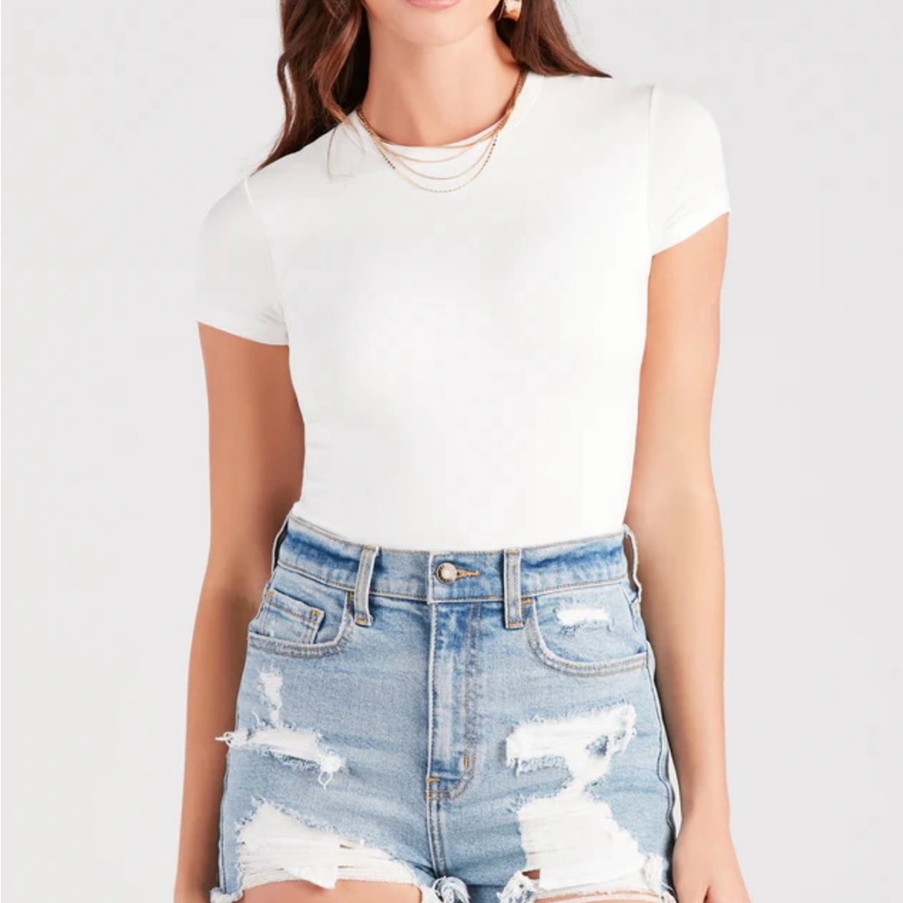 New Windsor White basic bodysuit w/ short sleeves, crew neck & thong bottom, Sml